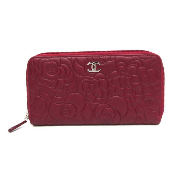CHANEL Lambskin Leather Wallet